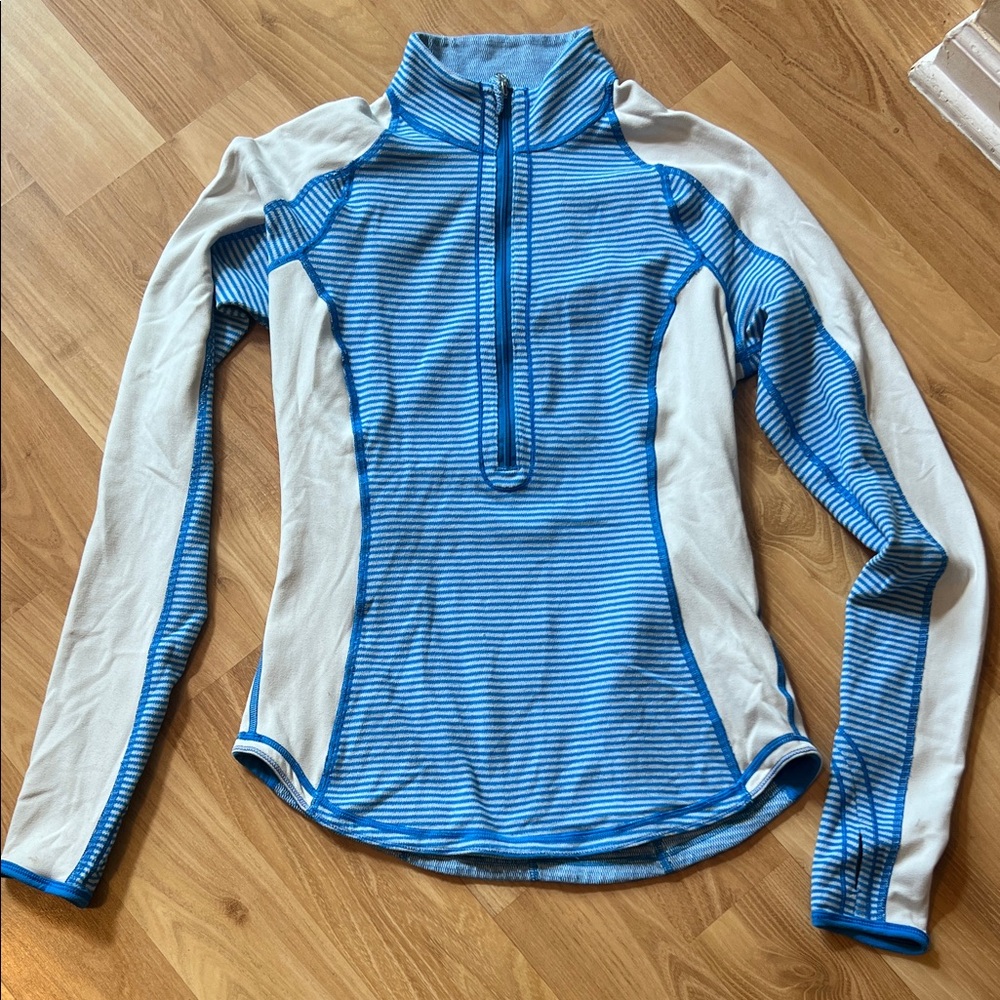 lululemon athletica Blue and White Long Sleeve Top. Quarter front zip